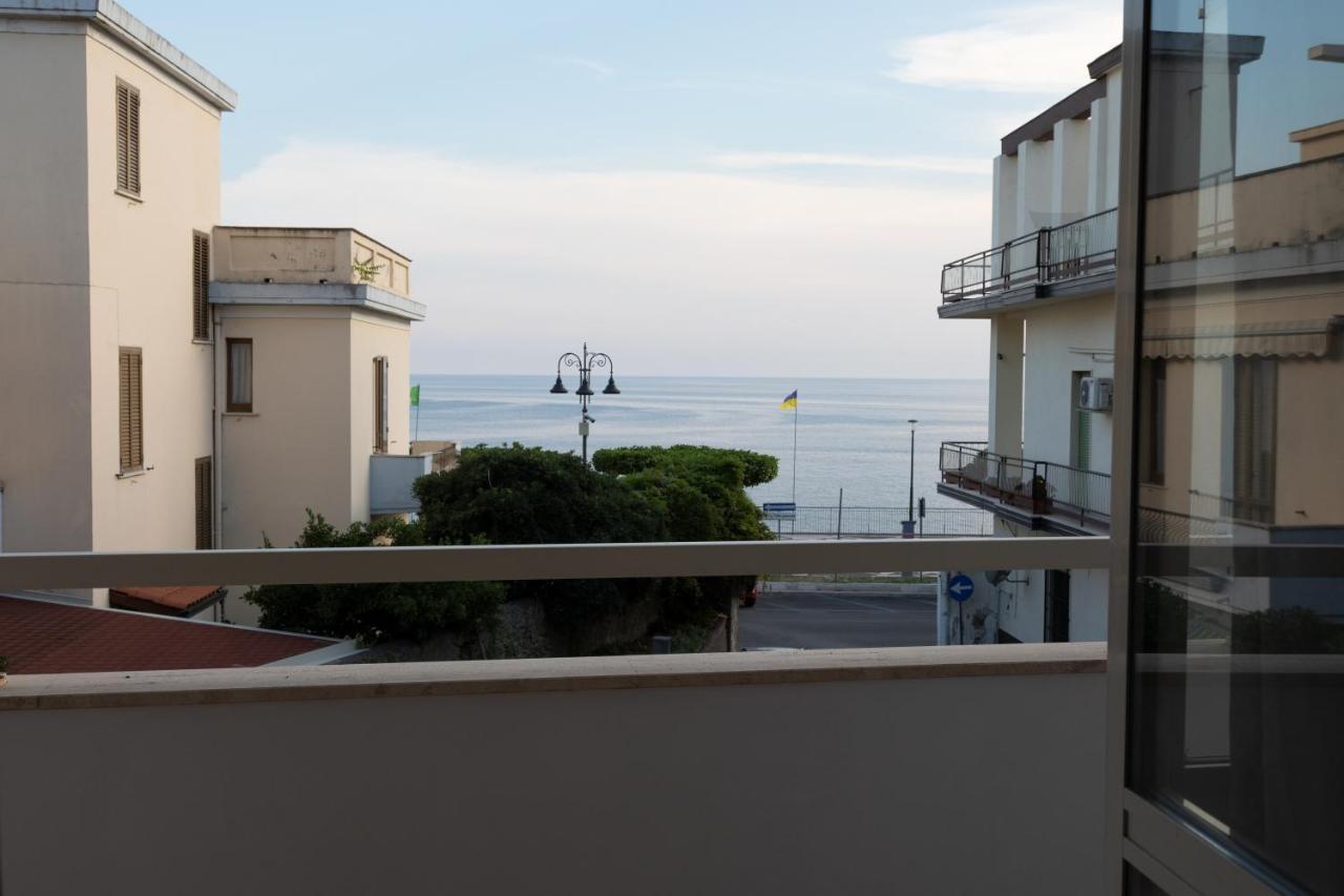 B&B Lungomare Diamante Exterior photo